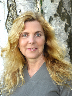 Amy Theresa Austin