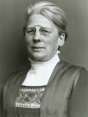 Nina Henriette Bang