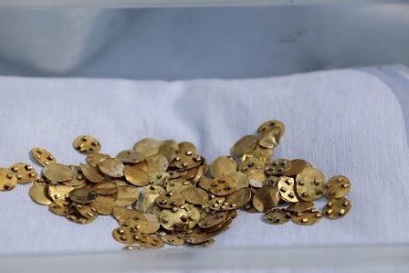 Bijoux d'un tertre funéraire, du peuple Saka au Kazakhstan, il y a 4 600 ans.