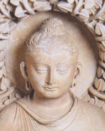 Bouddha aux longues oreilles en Ouzbékistan