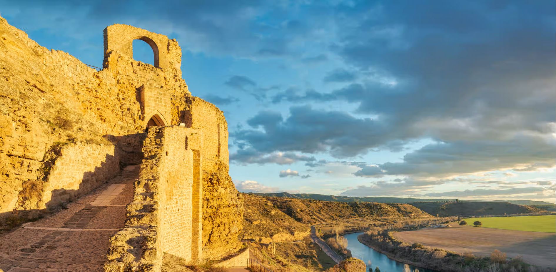Château de Zorita de Los Canes, vallée du Tage à Castille-La Manche en Espagne.