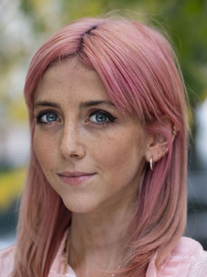 Scarlett Curtis