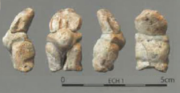 Dame d'Amiens, statuette façonnée il y a 27 000 ans.