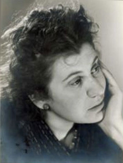 Esther, alias Etty Hillesum.