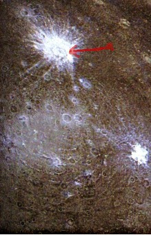 Base sur la Lune dans le cratère Callisto.