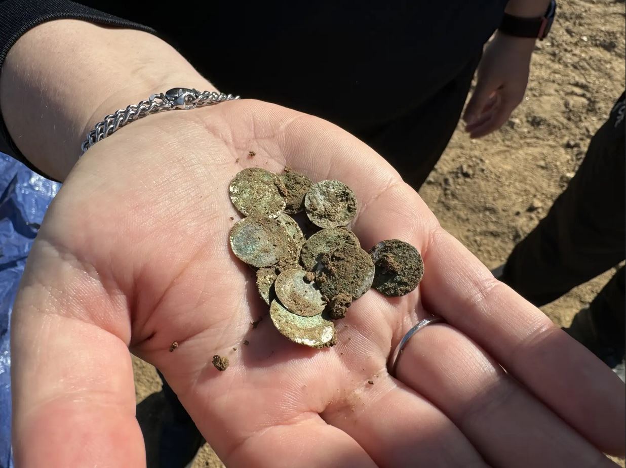 2 150 pièces d'argent provenant de Kutná Hira en République tchèque (ou Tchéquie).