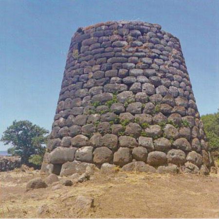 Nuraghe à tour unique de Ponte sur le territoire de Dualchi.