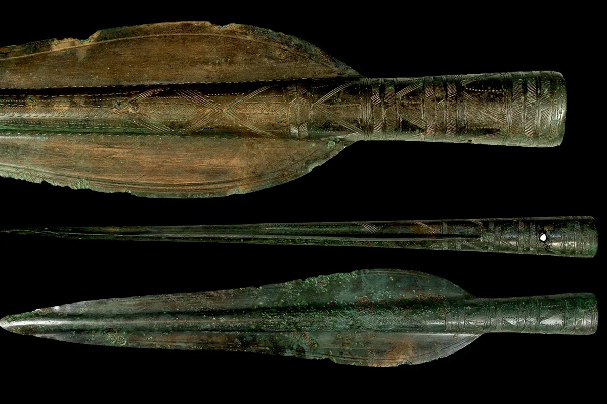 Pointes de lance métallique en Hongrie.