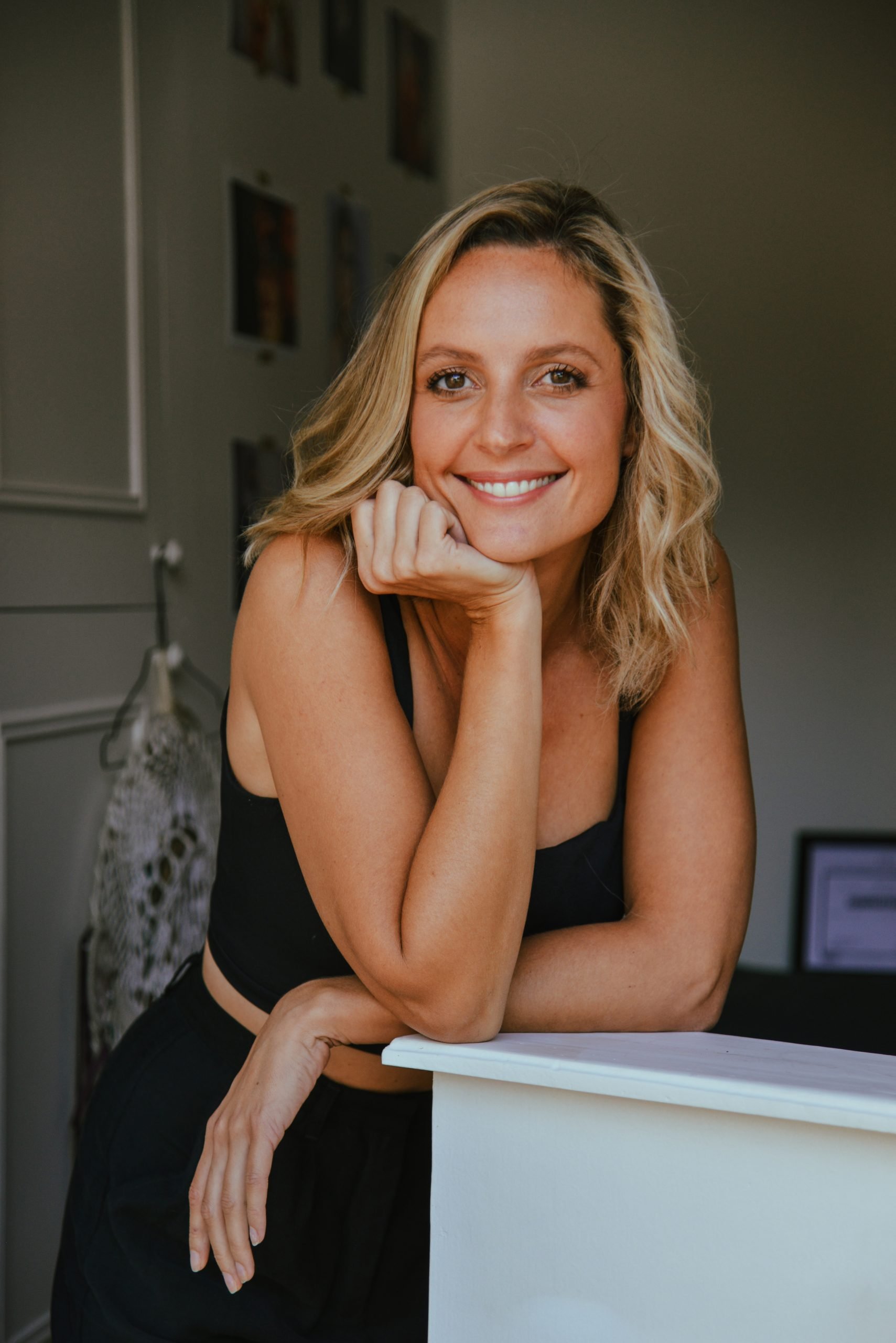 Aurore Roegiers, médium & artiste.