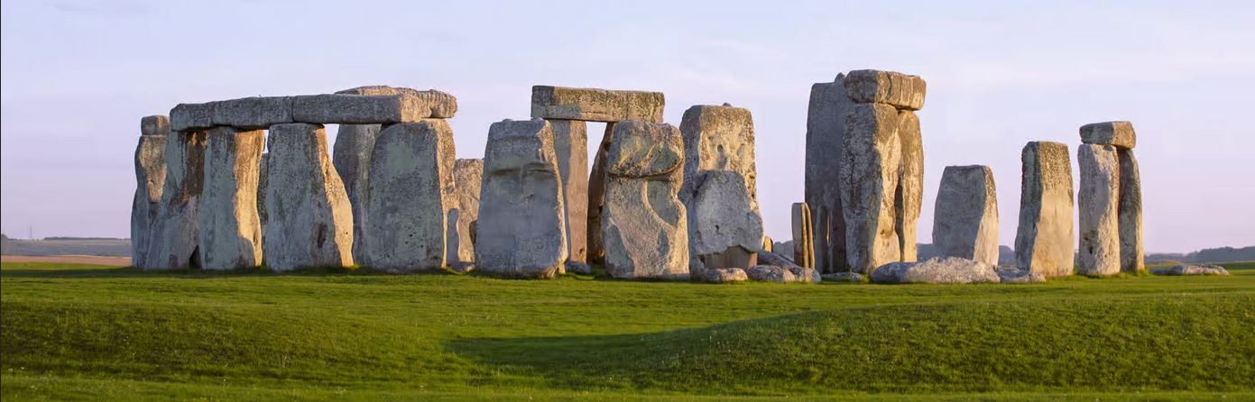 Stonehenge au Royaume-Uni, il y a 4 500 ans.