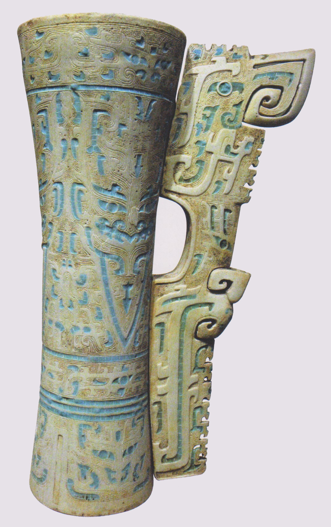 Vase à boire gu en ivoire, tombe de la reine Fu Hao, épouse du roi Wu Ding en 1250 avant notre ère.