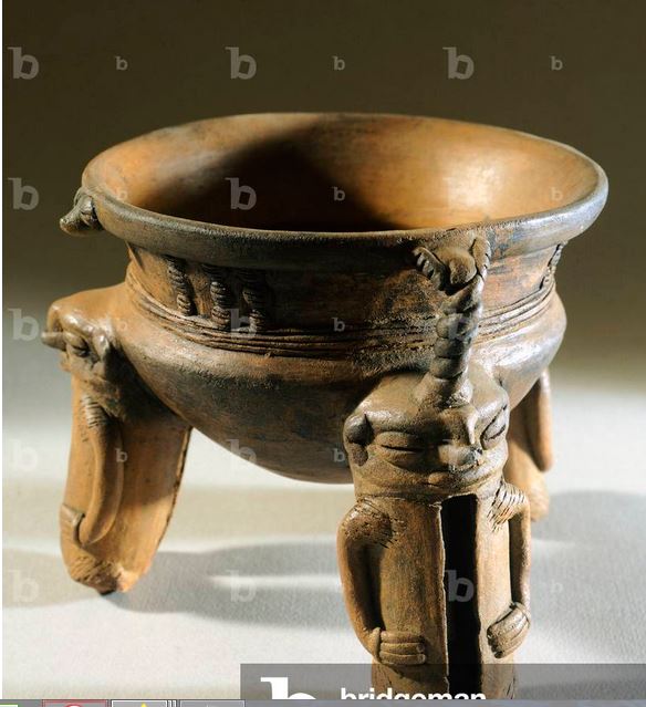 Vase tripode au Costa Rica